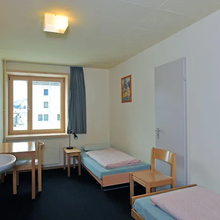 ホステル サン モリッツ ユース