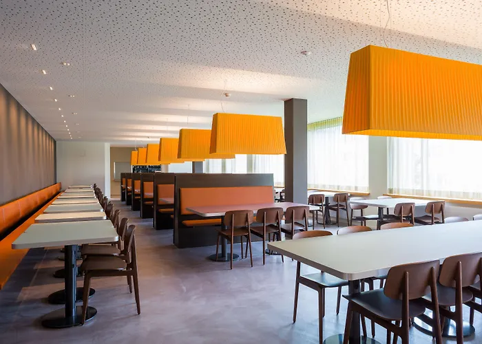 Хостел Youth Санкт-Мориц