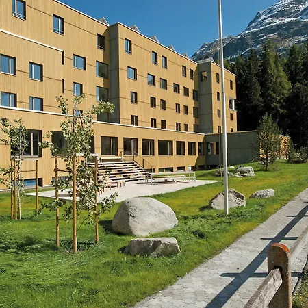 Hostel Youth St. Moritz